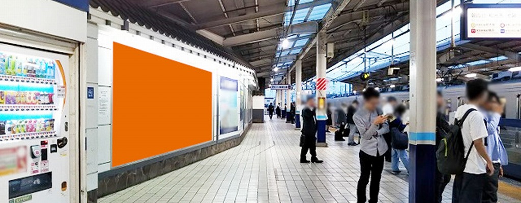 川越小江戸ボード｜川越駅 東武東上線ホームにある大型ポスター広告です