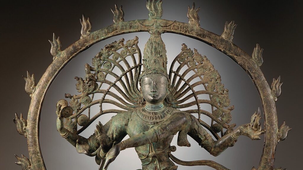 小岩駅 広告掲載事例｜「いいね」でも「承認」でもない──江戸川カタック社 北インド伝統舞踊